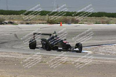 media/Jun-01-2024-CalClub SCCA (Sat) [[0aa0dc4a91]]/Group 6/Qualifying/